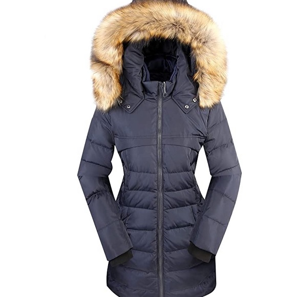 - - fur hood jacket - Picture 3 of 4